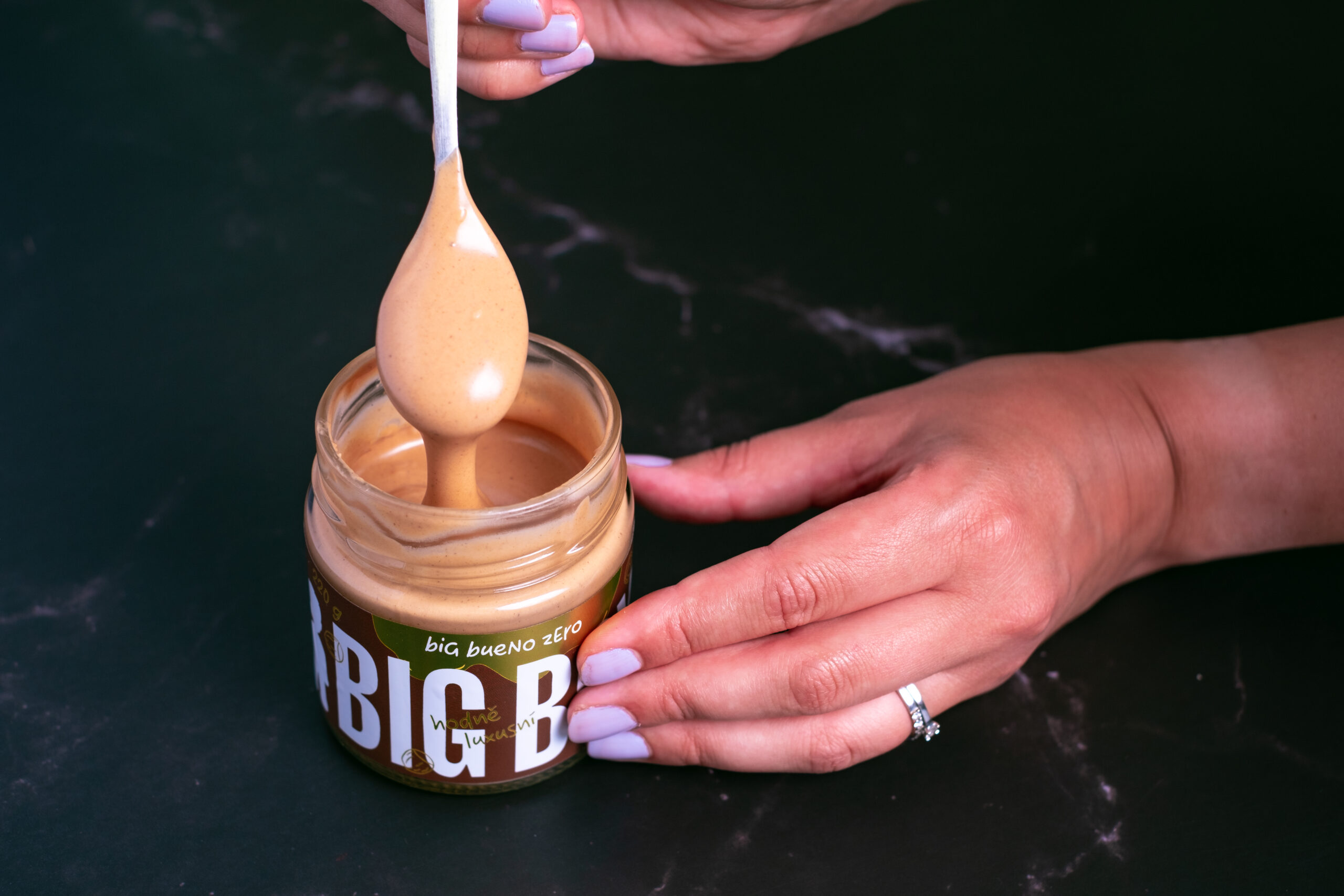 Big Bueno zero - Jemný lískový krém s březovým cukrem 450g - Obrázek 2
