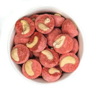 Zmrzlinový kopeček jahoda a kešu