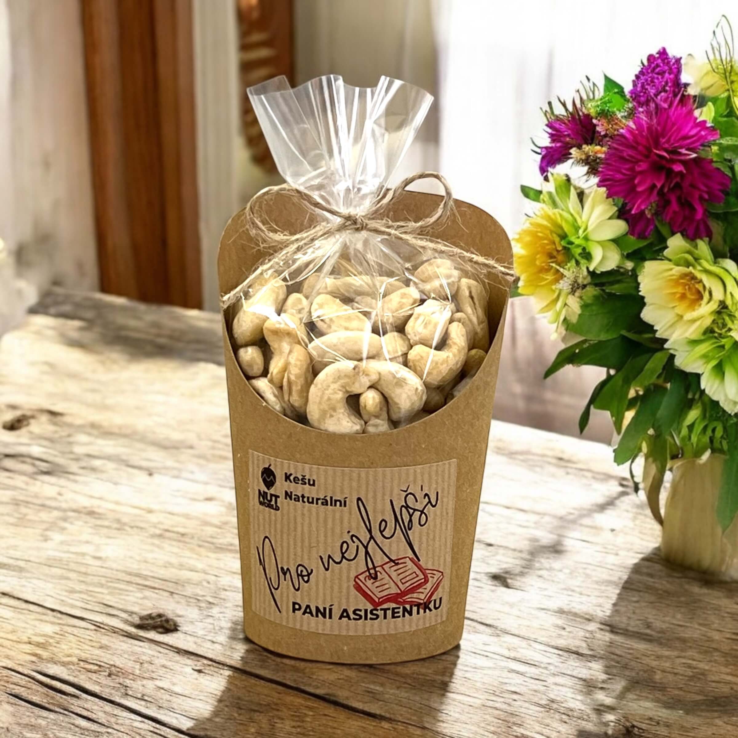 Kešu natural v celofánku a kelímku 180g - PRO PANÍ ASISTENTKU