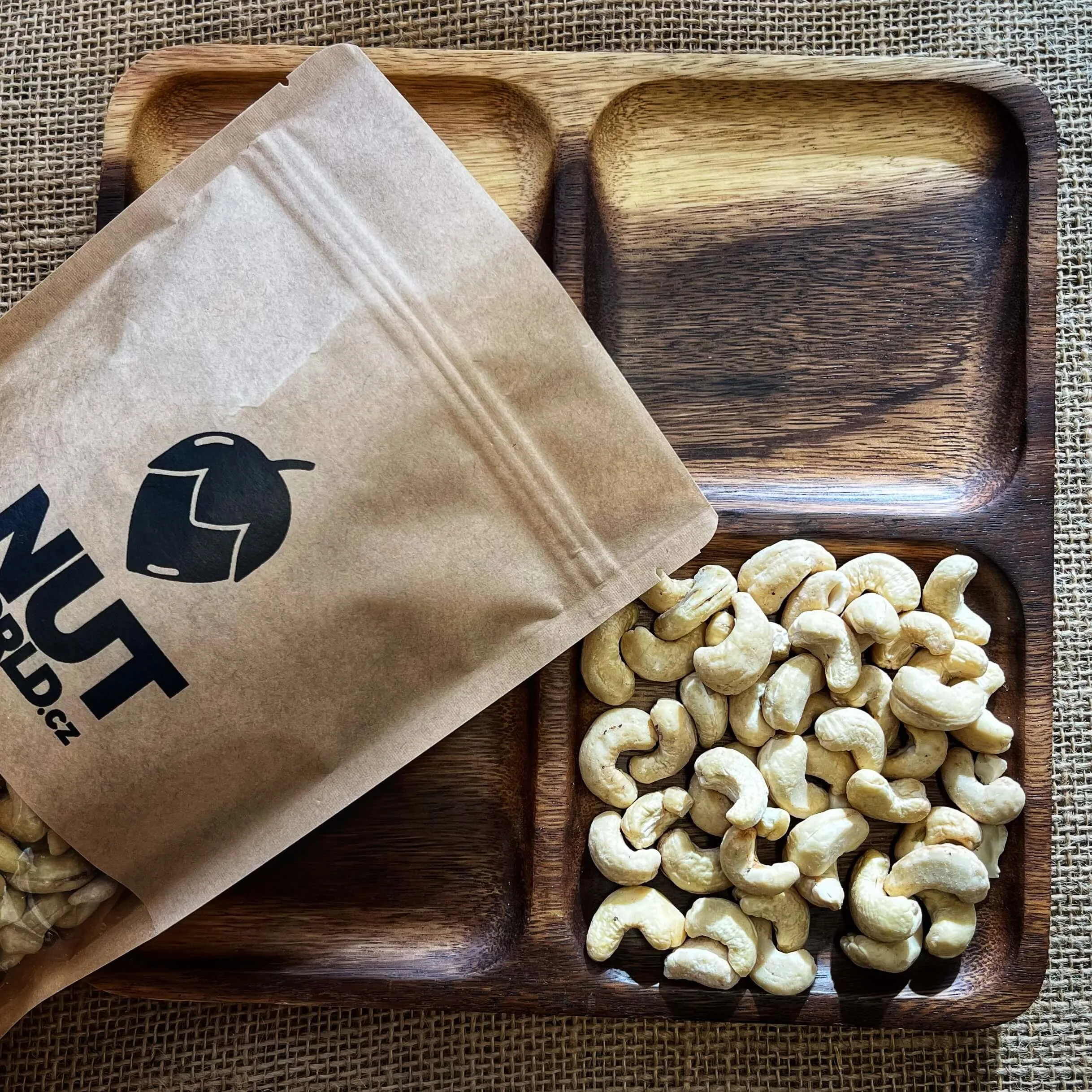 Kešu ořechy natural BIO Množství:: 500g - Obrázek 2