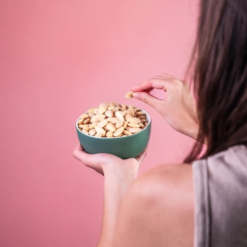 Mandle natural loupané 23-25 velké 1 kg - Obrázek 3