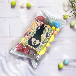 Velikonoční ořechový sáček - Arašídy v barevné čokoládě 100g